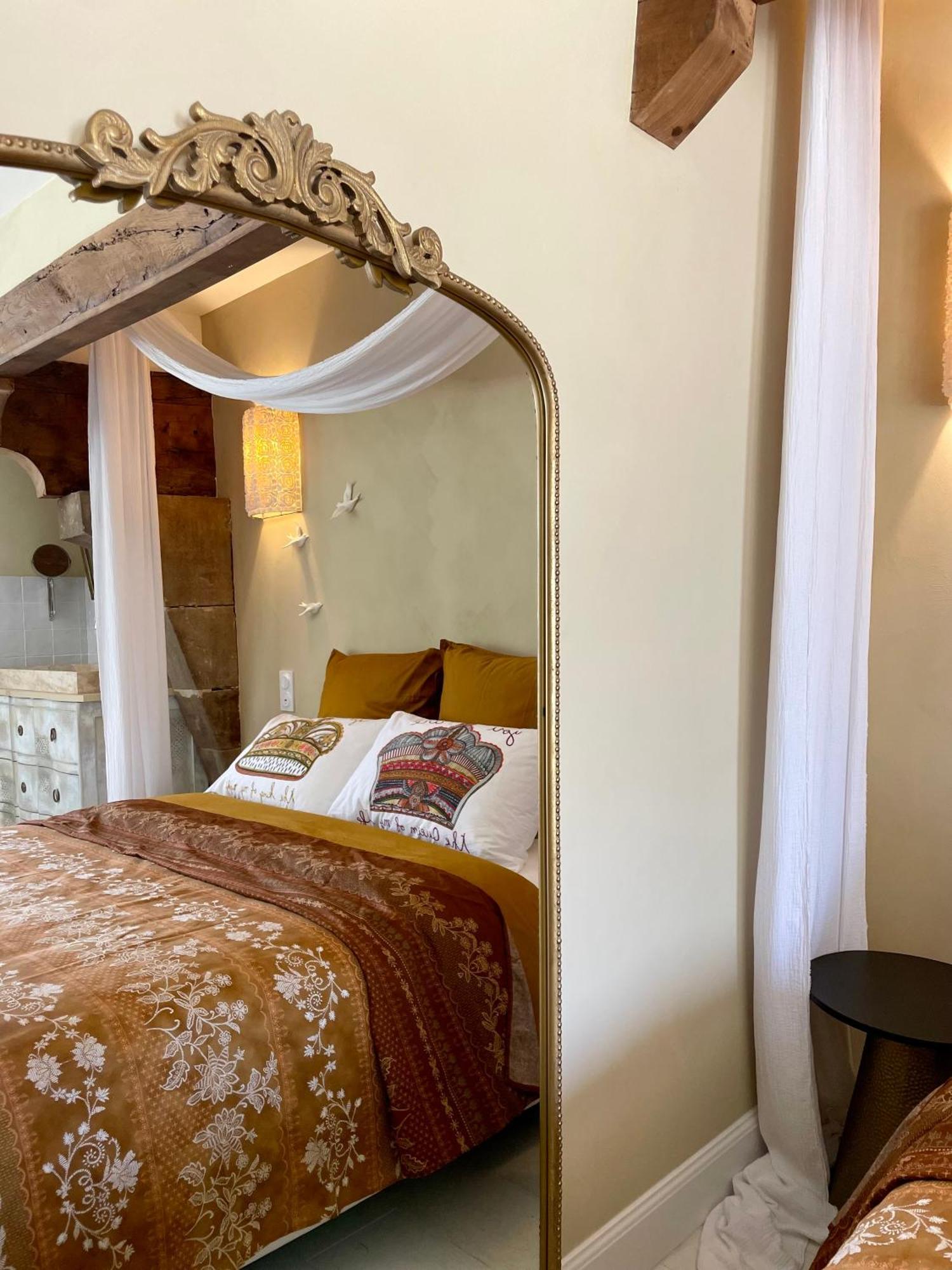 La Suite Dromoise 1809 Saint-Paul-les-Romans Ngoại thất bức ảnh