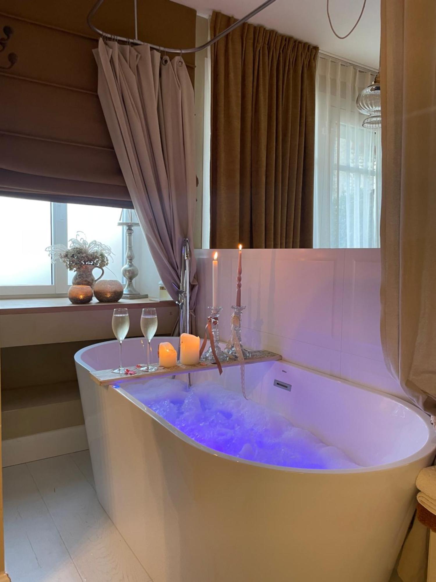 La Suite Dromoise 1809 Saint-Paul-les-Romans Ngoại thất bức ảnh